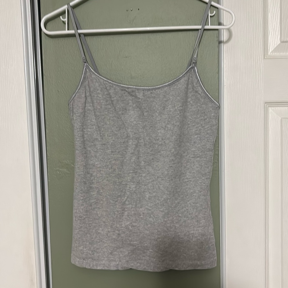 Ambiance Apparel Women’s Gray Tank Top, Size Large, Great Condition!